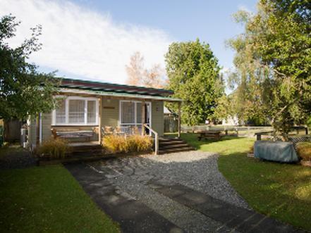 Accommodation Fiordland -The Three Bedroom House At 226A Milford Road Те Анау Екстериор снимка