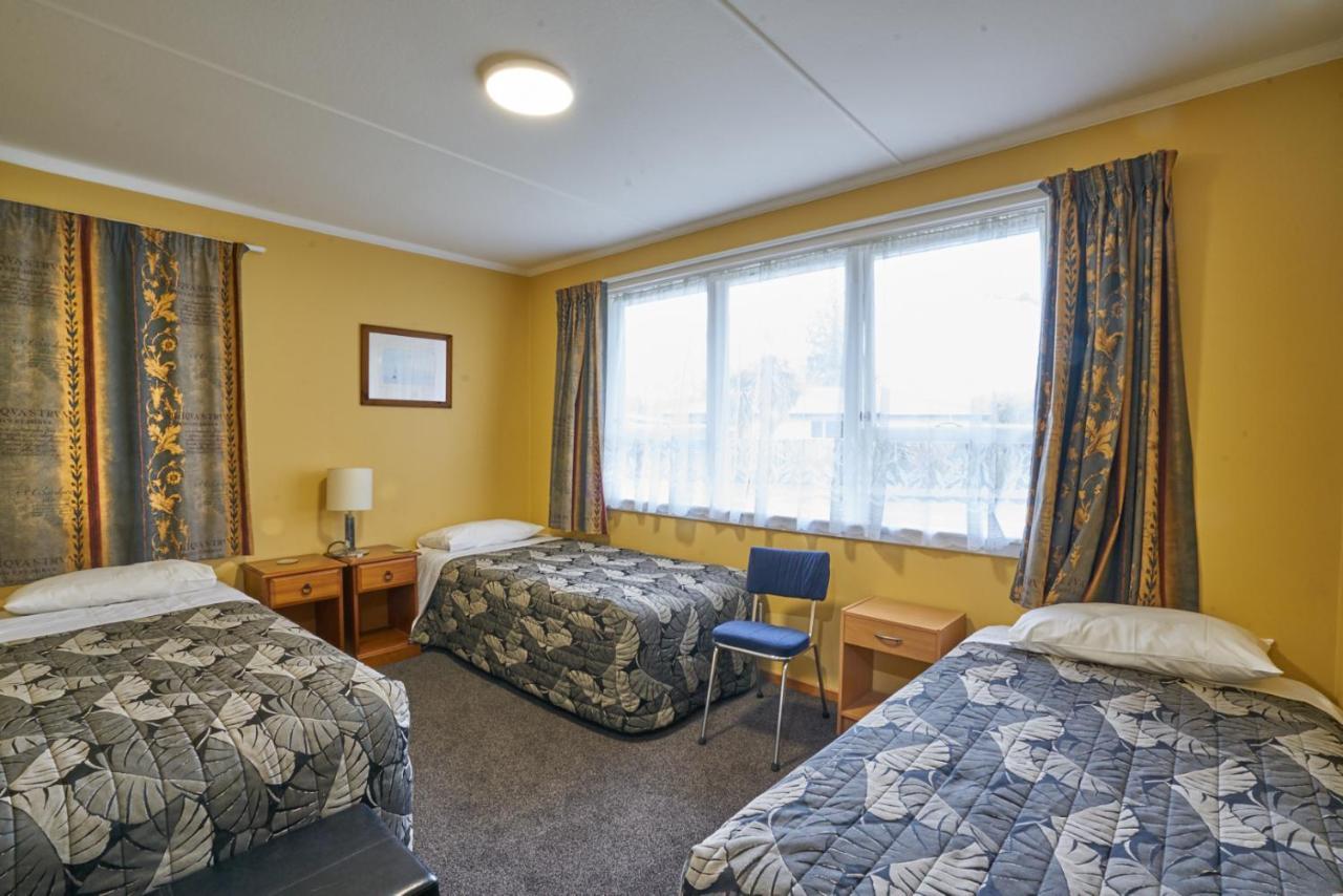 Accommodation Fiordland -The Three Bedroom House At 226A Milford Road Те Анау Екстериор снимка